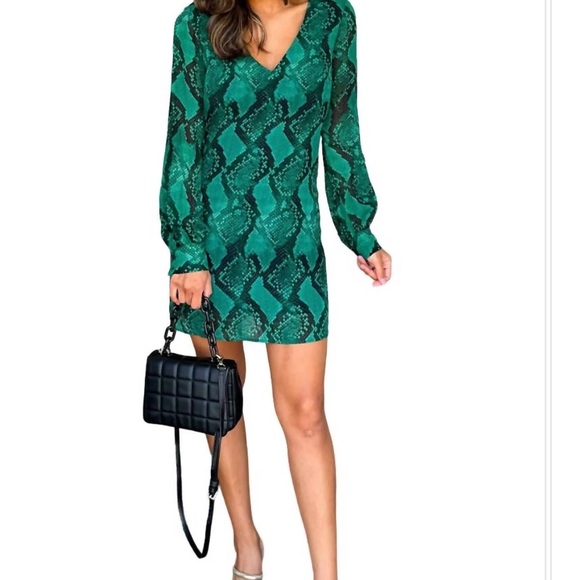 lavender brown snake shift dress - Picture 4 of 4